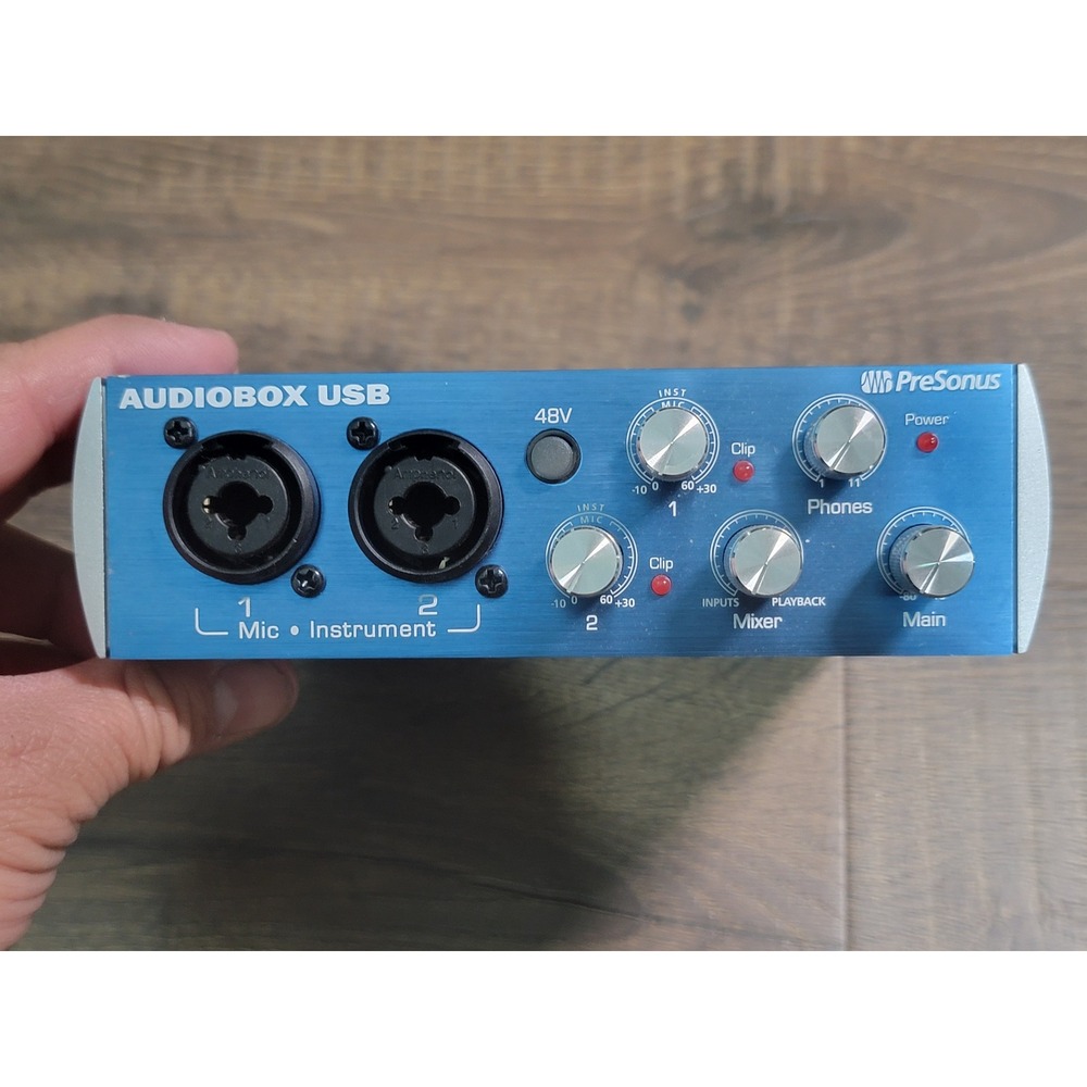 PreSonus AudioBox USB Audio Interface 2x2 MIDI Bundle with Vandesail XLR Cable